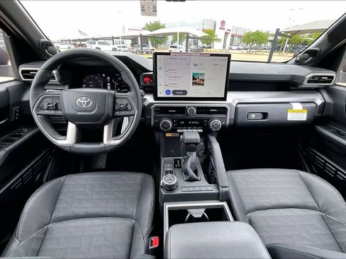 New 2026 Toyota 4Runner TRD Off-Road Premium AWD/4WD image 5