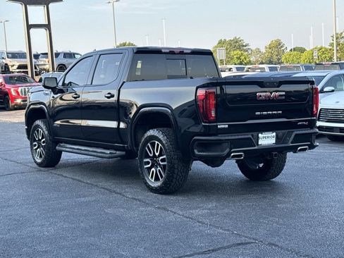 Used 2023 GMC Sierra 1500 AT4 w/ AT4 Premium Package AWD/4WD image 12