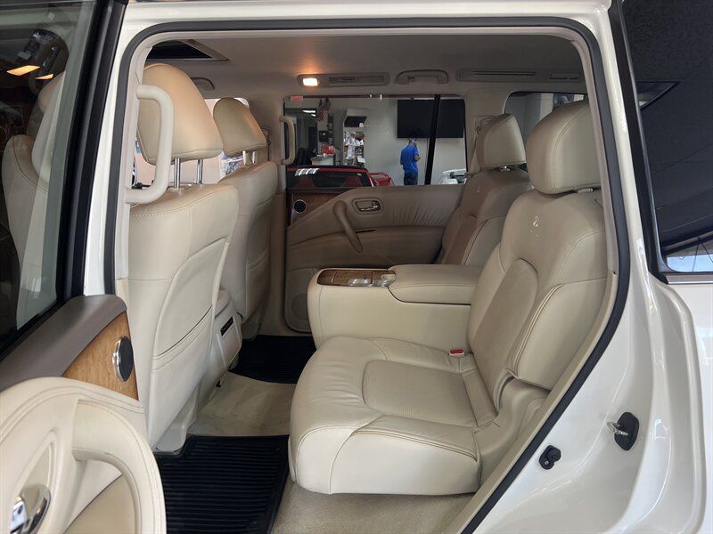 Used 2014 INFINITI QX80 2WD image 24
