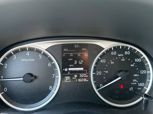 Certified 2025 Nissan Kicks Play S FWD image 15