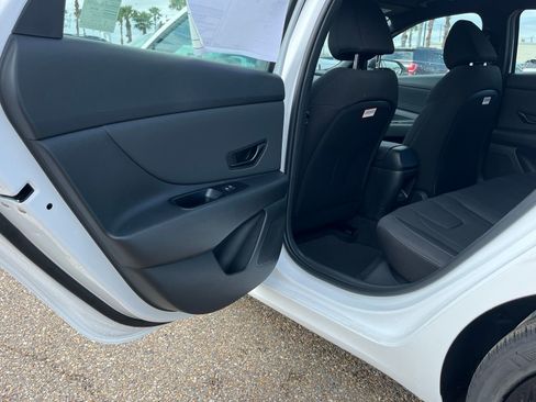 New 2026 Hyundai Elantra Sport FWD image 17