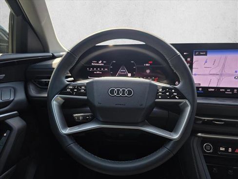 New 2025 Audi Q5 Prestige image 19