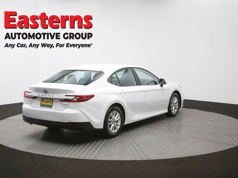 Used 2025 Toyota Camry LE FWD image 42