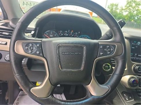 Used 2018 GMC Yukon Denali w/ Open Road Package AWD/4WD image 5