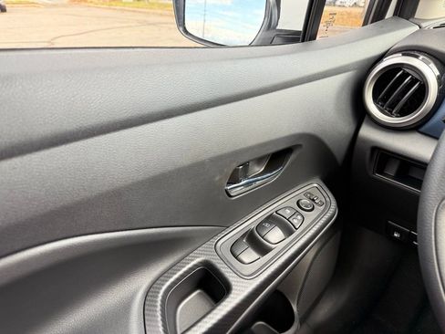 New 2025 Nissan Versa SV w/ Trunk Package image 31