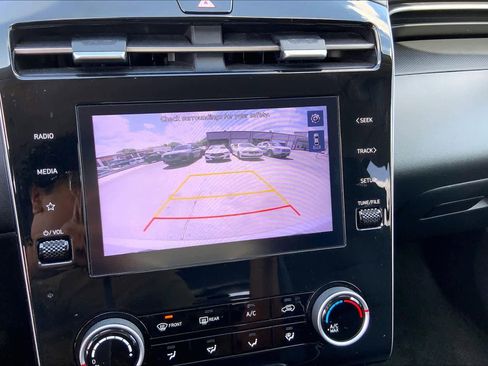 Used 2022 Hyundai Tucson SEL image 25