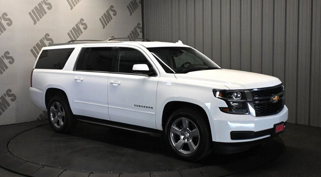 Used 2019 Chevrolet Suburban LS w/ All-Season Package AWD/4WD image 3