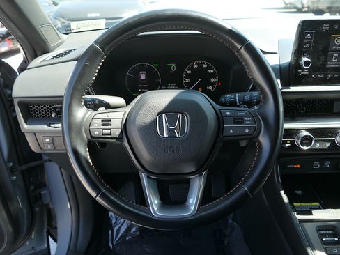 Used 2025 Honda CR-V Sport-L image 17