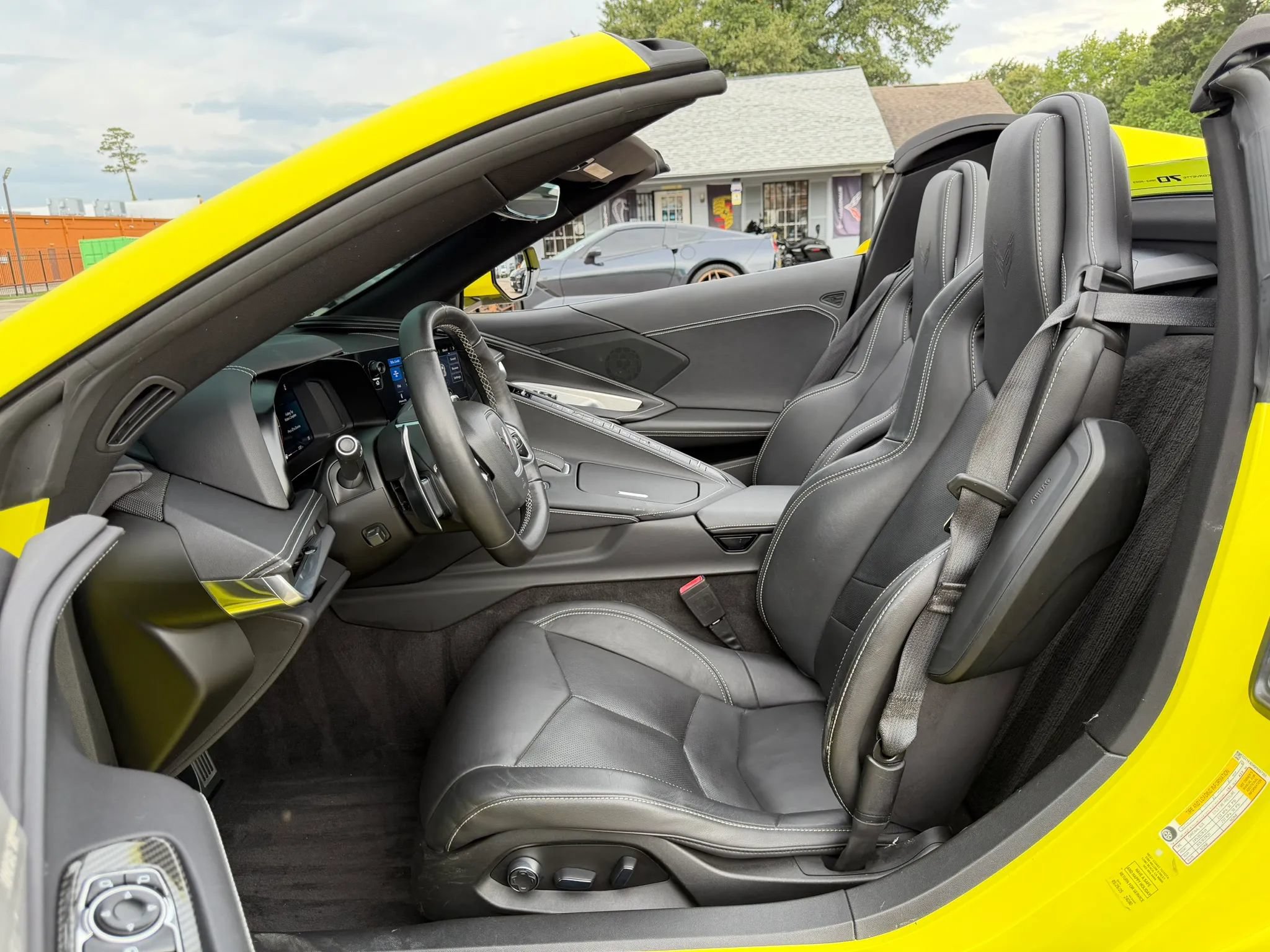 Used 2023 Chevrolet Corvette Stingray Convertible w/ Battery Protection Package RWD image 19
