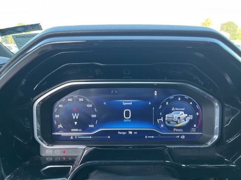 Used 2024 Chevrolet Silverado 2500 High Country w/ Z71 Off-Road Package image 24