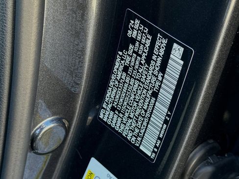 New 2025 Honda CR-V FWD e:FCEV image 32