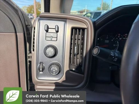 Used 2014 GMC Sierra 1500 Denali w/ Driver Alert Package AWD/4WD image 15