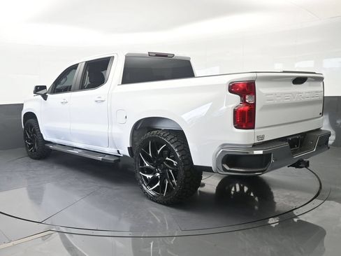 Used 2026 Chevrolet Silverado 1500 LT AWD/4WD image 4