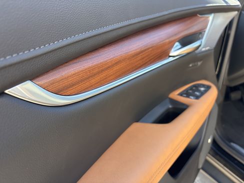 New 2026 Cadillac XT5 Premium Luxury w/ LPO, ONYX Package image 22