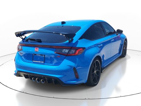 Used 2023 Honda Civic Type R image 7
