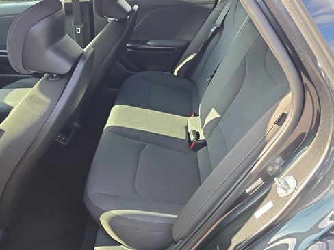 Certified 2025 Kia K4 LX image 18