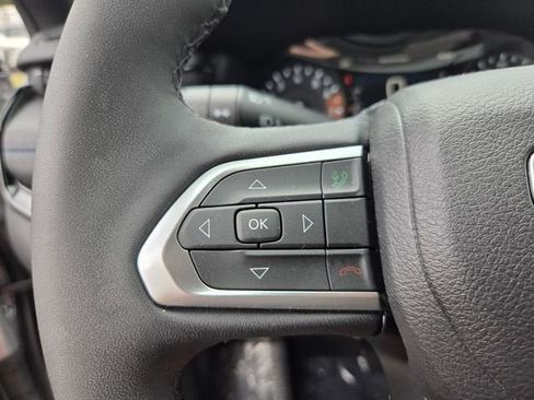Used 2026 Jeep Compass Latitude AWD/4WD image 25