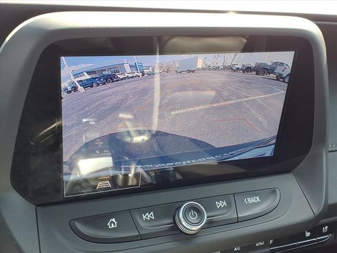 Used 2024 Chevrolet Camaro LT RWD image 10
