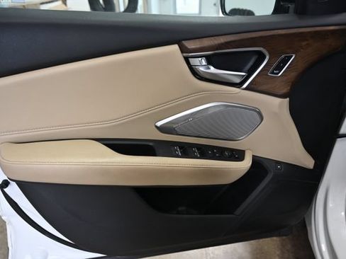 Used 2019 Acura RDX AWD w/ Advance Package image 29