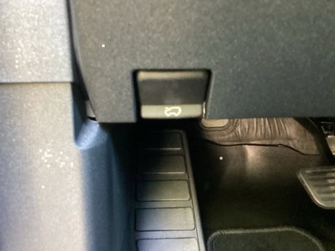 New 2025 Ford Bronco Badlands image 66