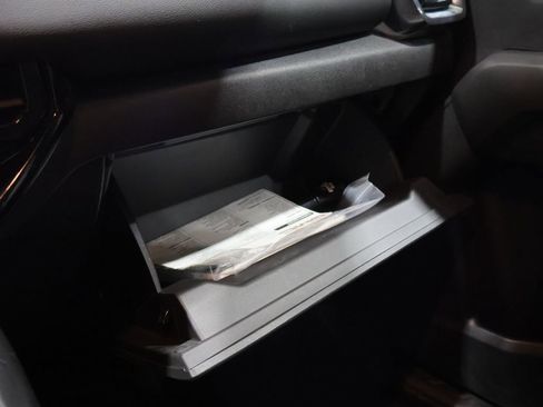 Used 2023 GMC Canyon Elevation w/ Elevation Premium Package image 29