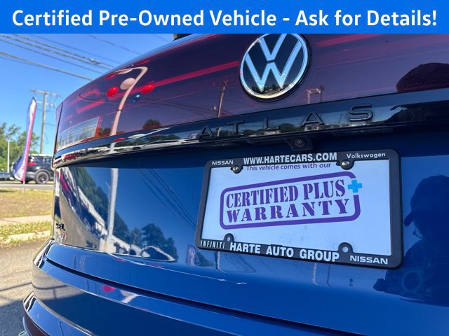 Certified 2025 Volkswagen Atlas Cross Sport SEL R-Line AWD/4WD image 8