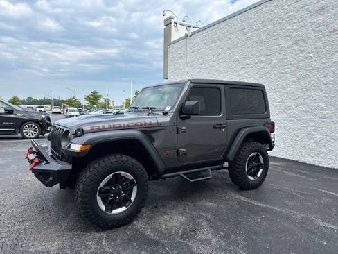 Used 2022 Jeep Wrangler Rubicon w/ Cold Weather Group AWD/4WD image 3