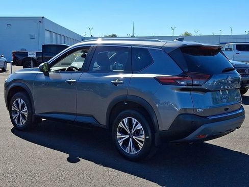 Certified 2023 Nissan Rogue SV w/ SV Premium B Package AWD/4WD image 4