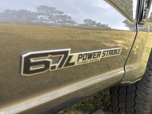 Used 2024 Ford F350 Lariat w/ Lariat Ultimate Package image 56