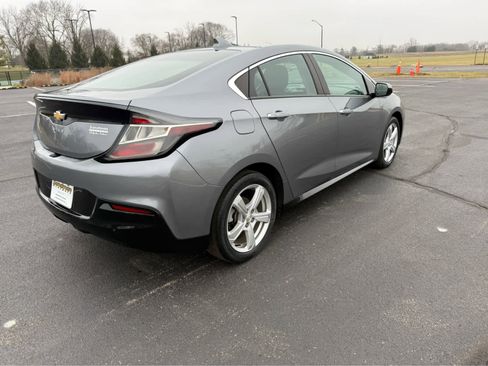 Used 2018 Chevrolet Volt LT w/ Comfort Package image 6