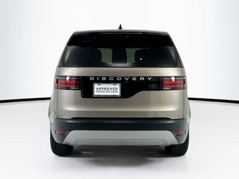 Certified 2025 Land Rover Discovery S AWD/4WD image 6