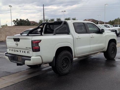 Used 2023 Nissan Frontier SV w/ SV Convenience Package AWD/4WD image 5