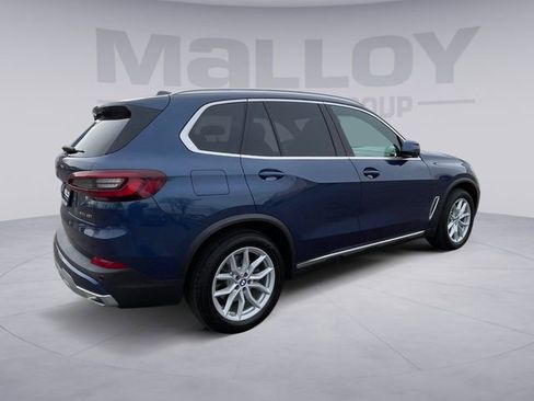 Used 2023 BMW X5 xDrive40i w/ Premium Package image 5