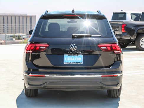 Used 2024 Volkswagen Tiguan S image 7