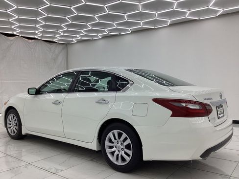 Used 2018 Nissan Altima 2.5 S w/ S Convenience Package FWD image 11