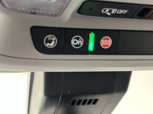 Certified 2022 Chevrolet Equinox Premier image 27