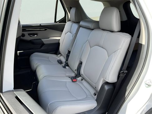 New 2025 Honda Pilot EX-L image 31