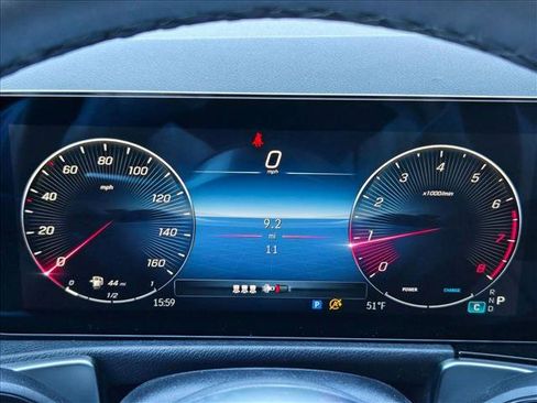 New 2026 Mercedes-Benz GLB 250 image 11