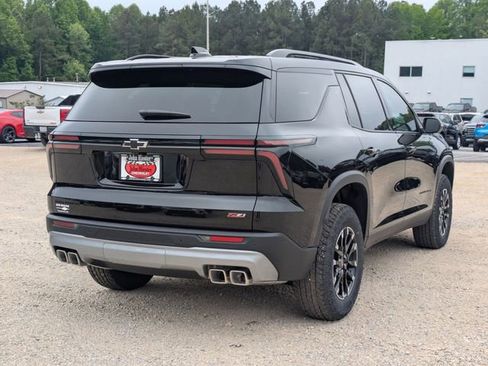 New 2026 Chevrolet Traverse Z71 AWD/4WD image 2