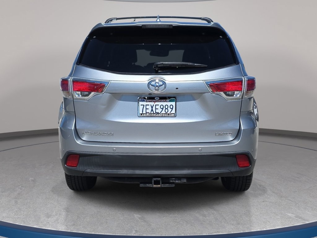 Used 2014 Toyota Highlander Limited Platinum FWD image 7