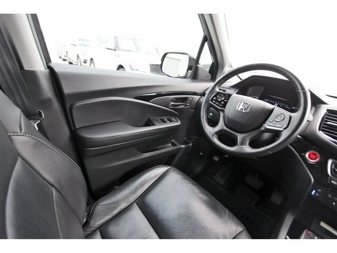 Used 2022 Honda Pilot Elite image 8