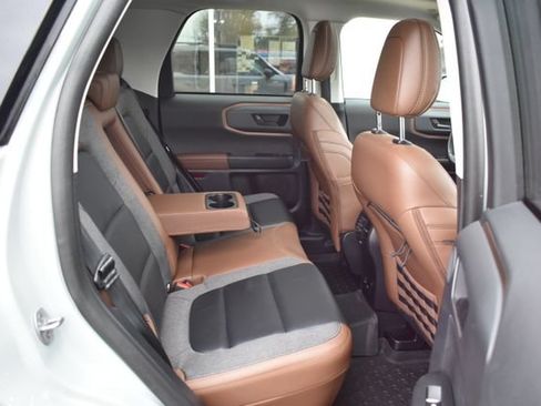 Used 2023 Ford Bronco Sport Outer Banks w/ Tech Package AWD/4WD image 45