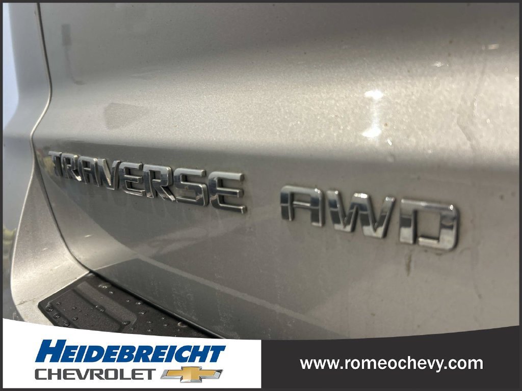 Used 2017 Chevrolet Traverse LT w/ Style and Technology Package AWD/4WD image 42