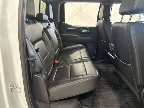 Used 2023 GMC Sierra 1500 SLT w/ SLT Premium Plus Package AWD/4WD image 37