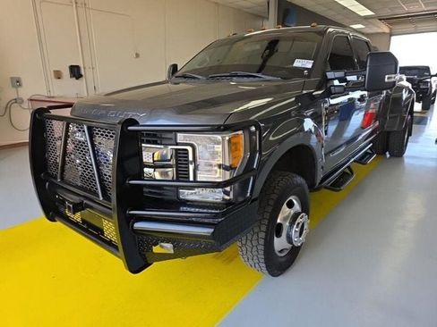 Used 2017 Ford F350 XLT w/ XLT Value Package AWD/4WD image 1