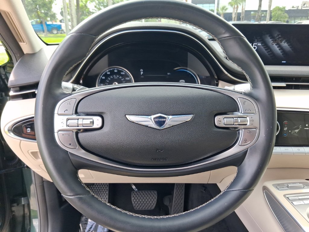 Used 2022 Genesis GV70 2.5T w/ Select Package AWD/4WD image 17