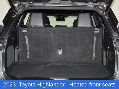 Used 2023 Toyota Highlander XSE image 33