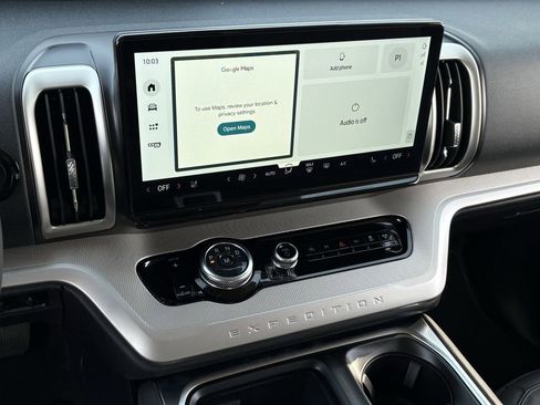 New 2026 Ford Expedition Active image 18