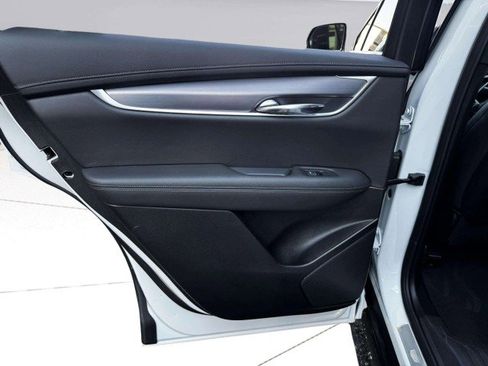 Used 2024 Cadillac XT6 Luxury w/ LPO, Floor Liner Package image 46