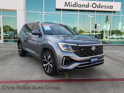 Used 2024 Volkswagen Atlas SEL Premium R-Line